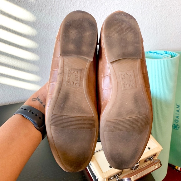 Naturalizer Kit Croc-Embossed Faux Leather Loafer - Picture 4 of 5